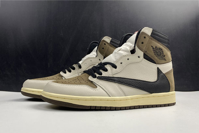 Travis Scott x Air Jordan 1 CD4487-100a