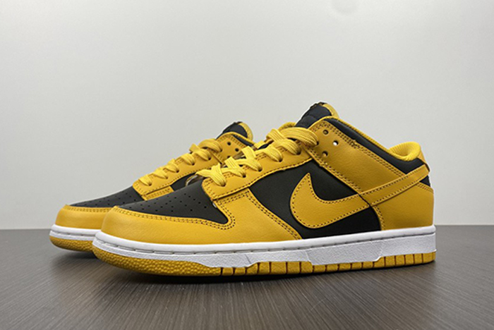 Nike Dunk Low Takes on a Familiar Goldenrod” Colorwa DD1391-004