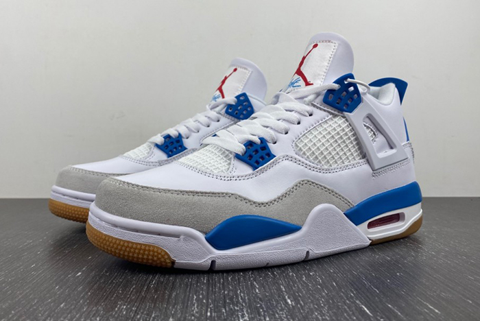 Nike SB x Air Jordan 4 DR5415-104