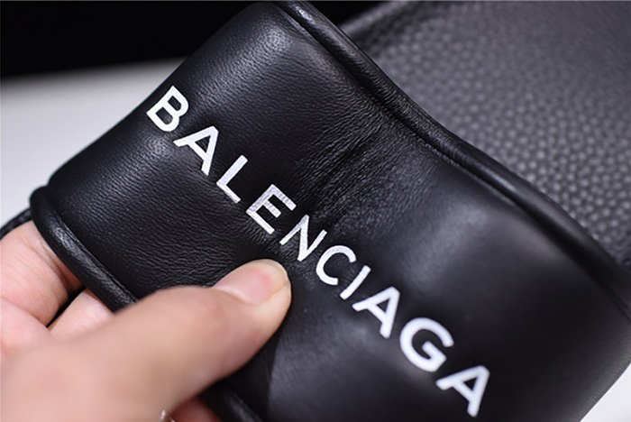 Balenciaga Logo leather slip-on sandals 181342F124005