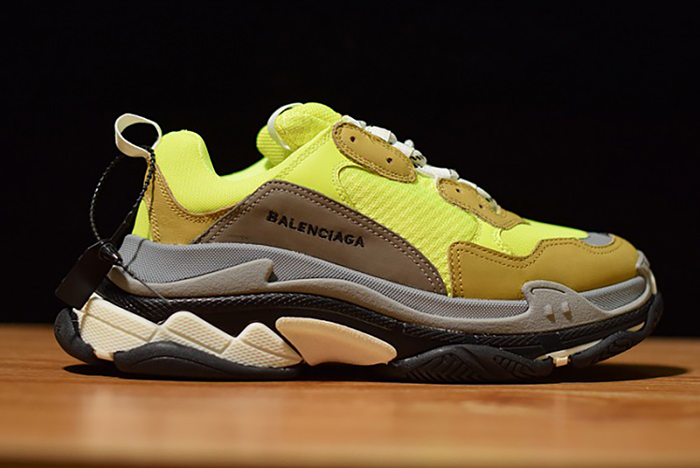 BALENCIAGA TRIPLE S 483513-W901