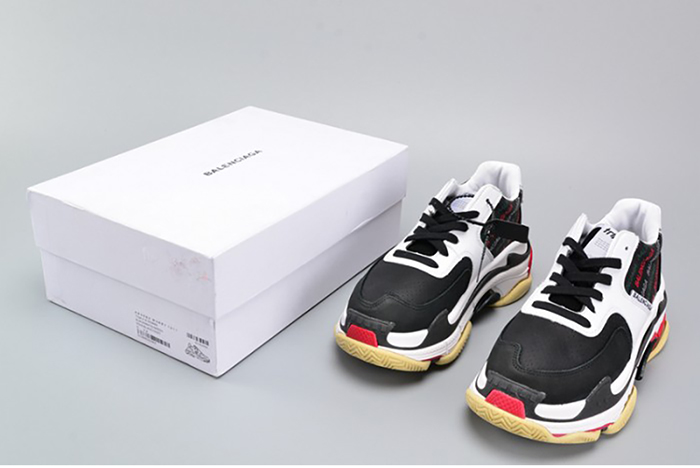 BALENCIAGA BLACK AND WHITE 17FW TRIPLE S 483560-W06E1-1011