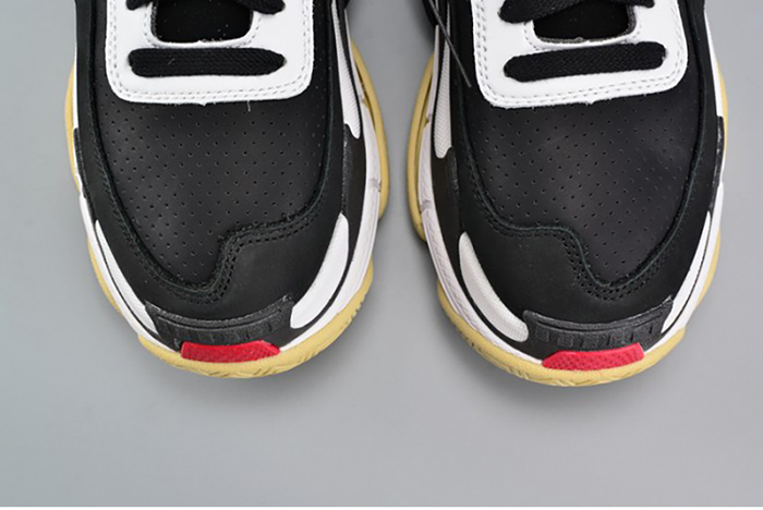 BALENCIAGA BLACK AND WHITE 17FW TRIPLE S 483560-W06E1-1011