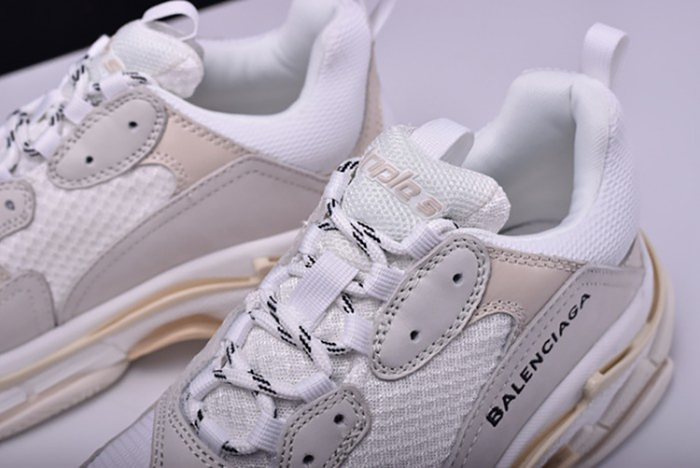 BALENCIAGA 17FW TRIPLE S"CREAM" 490671-W06F1-9000