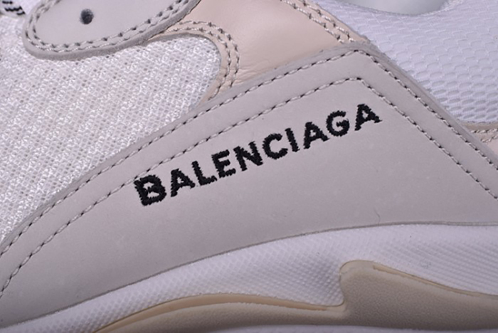 BALENCIAGA 17FW TRIPLE S"CREAM" 490671-W06F1-9000