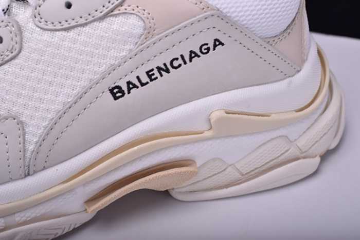 BALENCIAGA 17FW TRIPLE S"CREAM" 490671-W06F1-9000