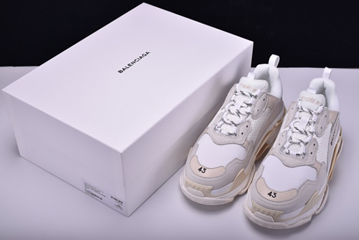 BALENCIAGA 17FW TRIPLE S"CREAM" 490671-W06F1-9000