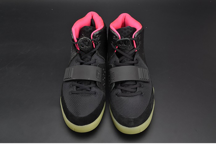 NIKE AIR YEEZY 2