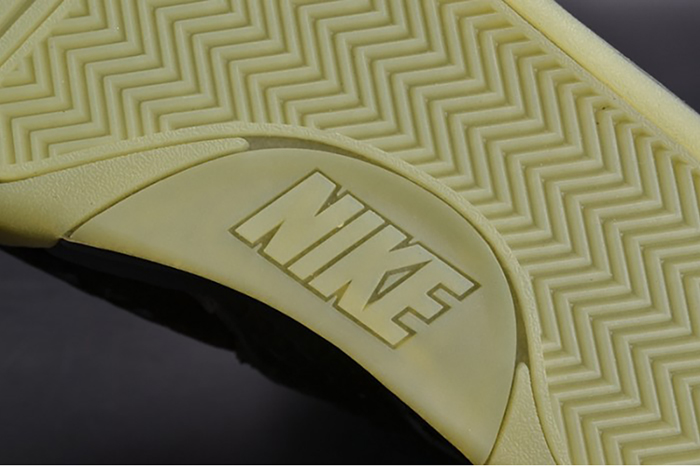 NIKE AIR YEEZY 2