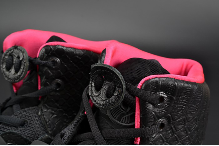 NIKE AIR YEEZY 2