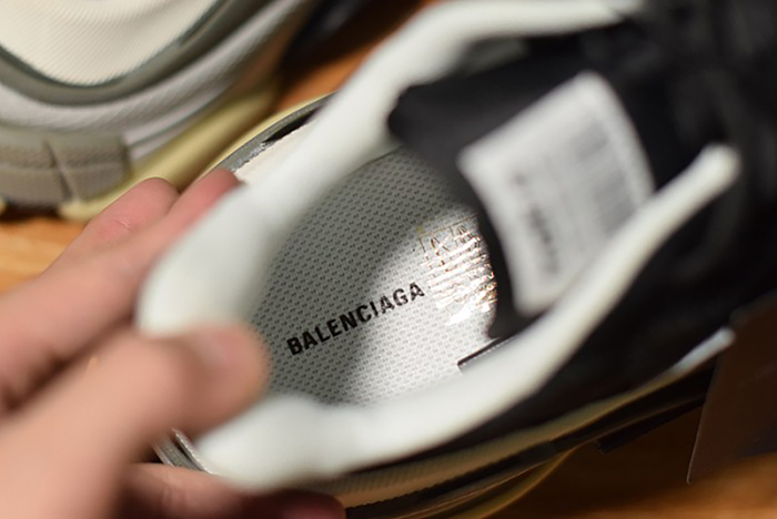 Balenciaga Triple S Black Burgundy 514008 W09S1 1058