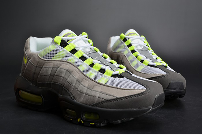 Balenciaga Triple S Sneakers Red Black