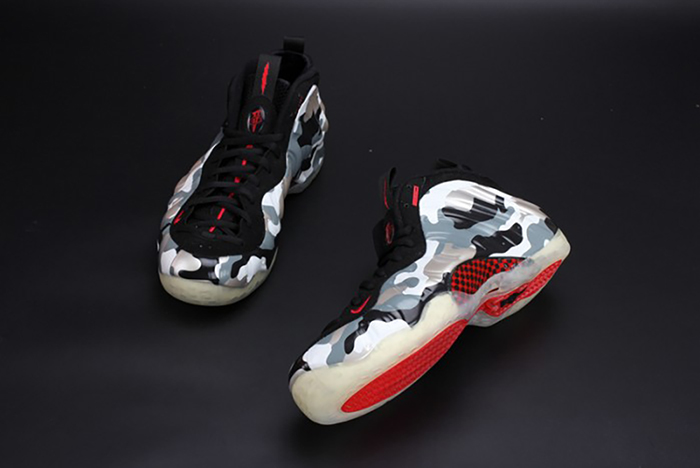 Balenciaga Triple S Sneakers Red Black