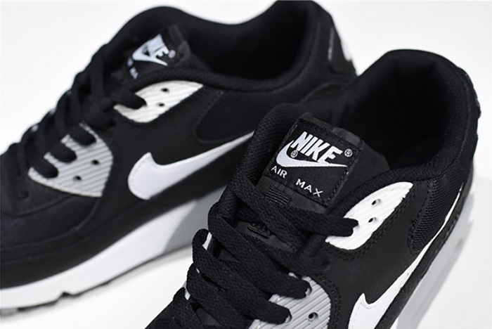 Nike Air Max 90 Essential Black Grey White 616730-012