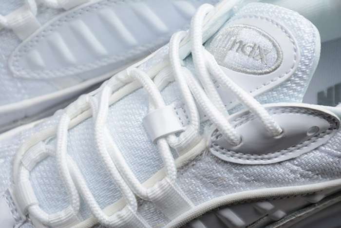 NIKE AIR MAX 98 "TRIPLE WHITE" Pure Platinum-Black-Reflect Silver 640744-106