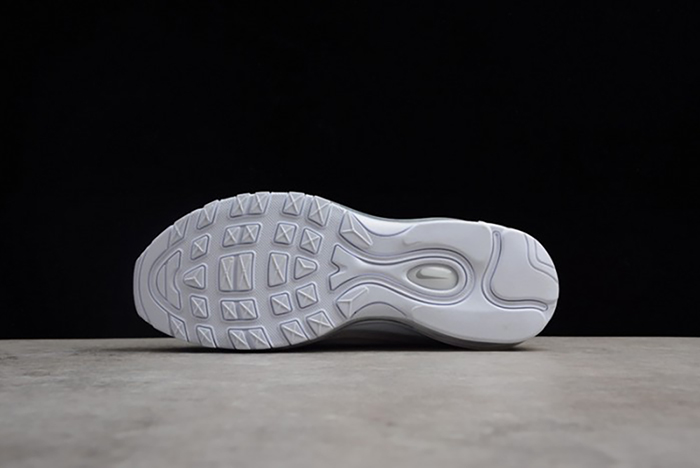 NIKE AIR MAX 98 "TRIPLE WHITE" Pure Platinum-Black-Reflect Silver 640744-106