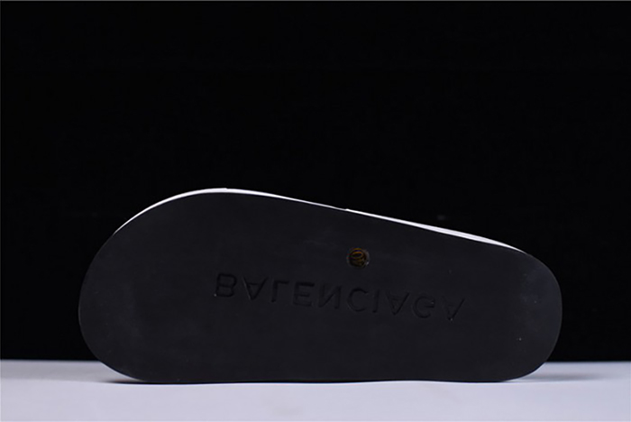 Balenciaga Logo leather slip-on sandals 72ZE-C329