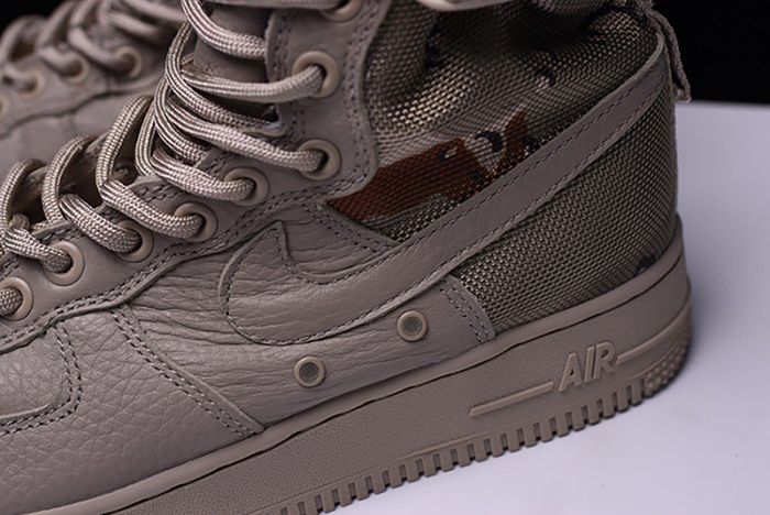 NIKE SPECIAL FORCES AIR FORCE 1 "DESERT CAMO"  WOMENS 864024-202