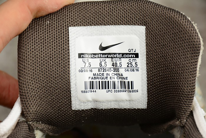 Nike mens Air Max 95 Graphic Prints  "DAVE WHITE" 872640-200