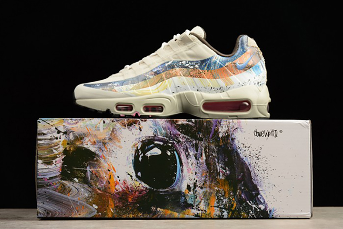 Nike mens Air Max 95 Graphic Prints  "DAVE WHITE" 872640-200