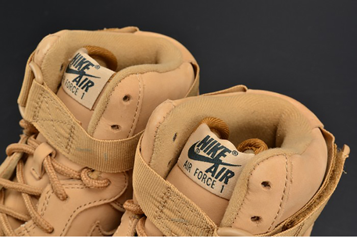 NIKE AIR FORCE 1 HIGH "FLAX" 882096-200