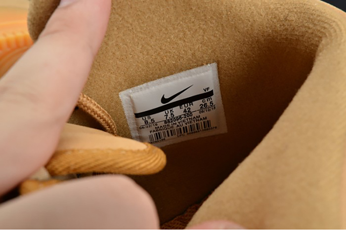 NIKE AIR FORCE 1 HIGH "FLAX" 882096-200