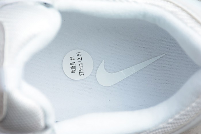 NIKE AIR MAX 97 "TRIPLE WHITE" 921826-101