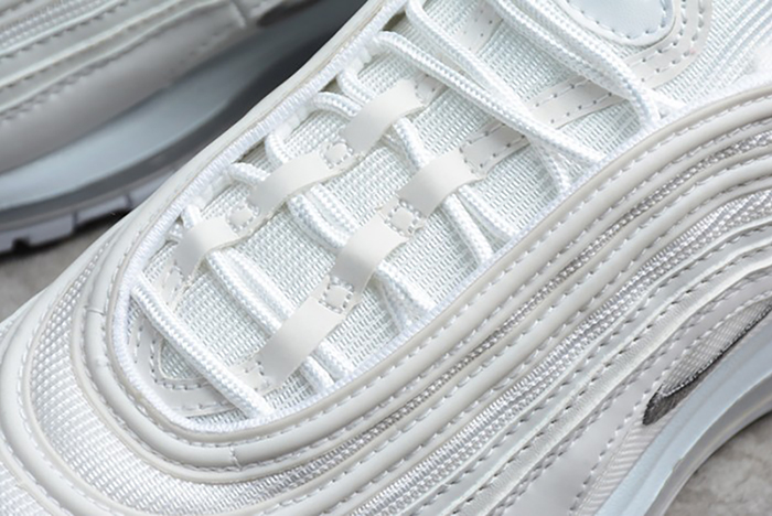 NIKE AIR MAX 97 "TRIPLE WHITE" 921826-101