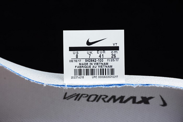 Nike Mens Air VaporMax Flyknit 2.0 Triple White 942842-100