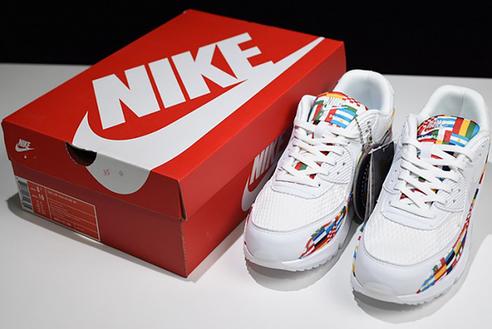 NIKE AIR MAX 90 NIC QS "INTERNATIONAL FLAG PACK"  A05119-100