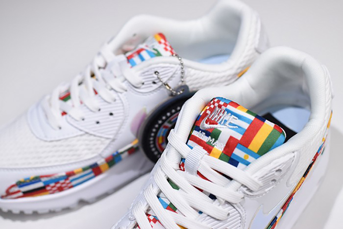 NIKE AIR MAX 90 NIC QS "INTERNATIONAL FLAG PACK"  A05119-100