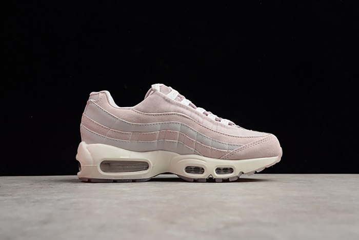 NIKE womens AIR MAX 95 DELUXE "PARTICLE ROSE"  Particle Rose AA1103-600