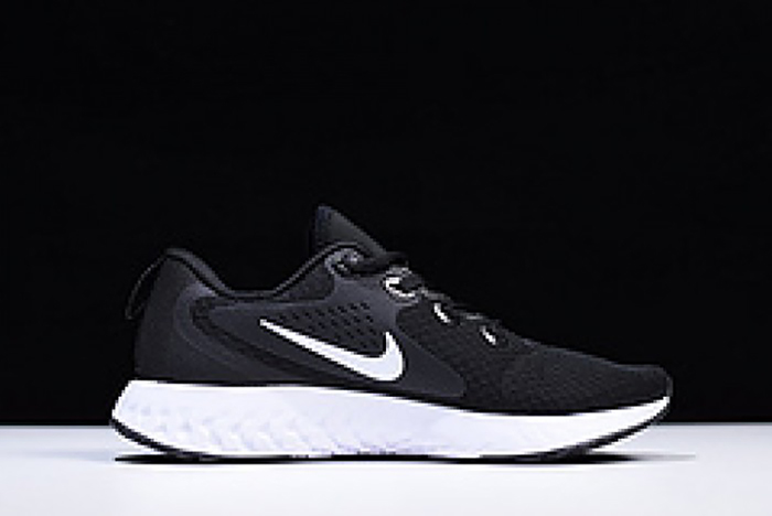 Nike Epic React Flyknit black and white  AA1625 001