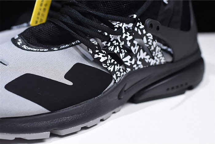 Balenciaga Triple S Sneakers Red Black