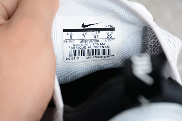 NIKE AIR MAX 270 WHITE/BLACK AH8050-100