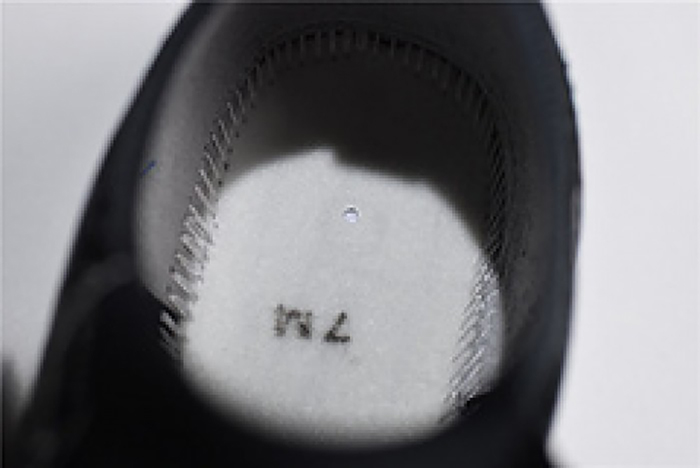nike epic REACT FLYKNIT  Black and grey dots point noirs ET gris AJ7283 996