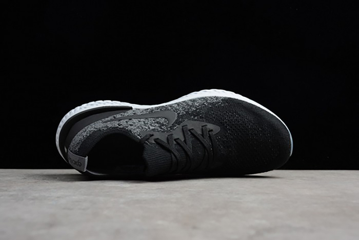 Nike Epic React Flyknit black AQ0067-001