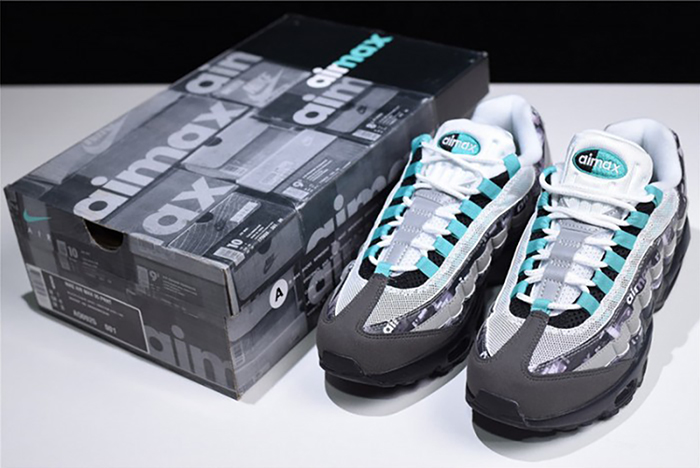 Nike Air Max 95 PRNT "We Love Nike" - Nike - AQ0925-001