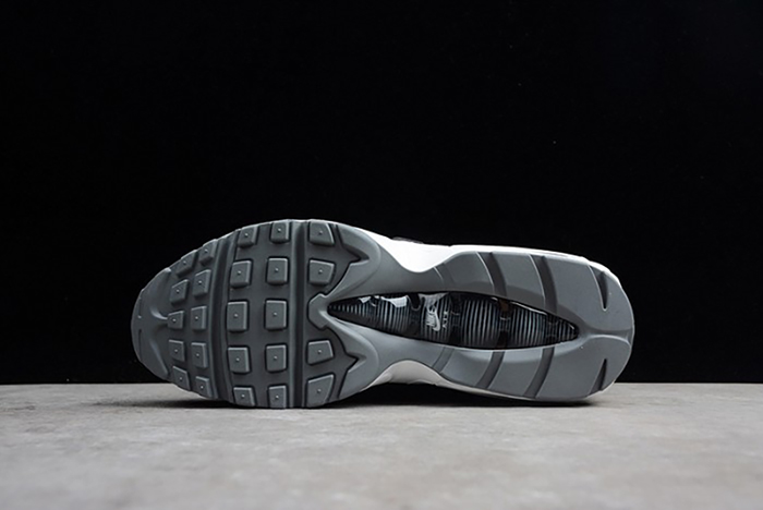 Nike Air Max 95 Se "pull Tab" - Nike - AQ4129-002