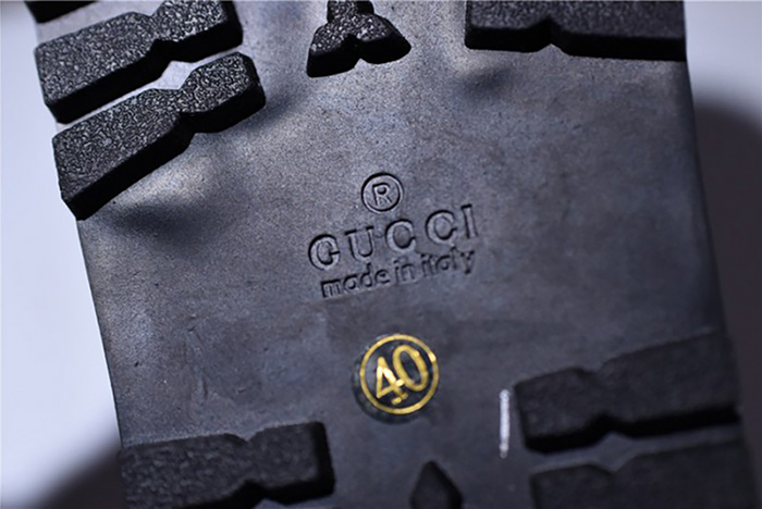 GUCCI Leather SLIDE SANDAL with gg logo mens