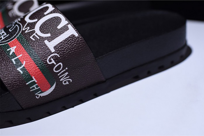 GUCCI Leather SLIDE SANDAL with gg logo mens