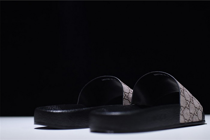 GUCCI Leather SLIDE SANDAL with PLAID BEE