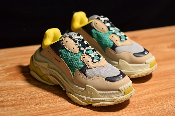 BALENCIAGA TRIPLE S W06E1-1000 BEIGE/GREEN-YELLOW