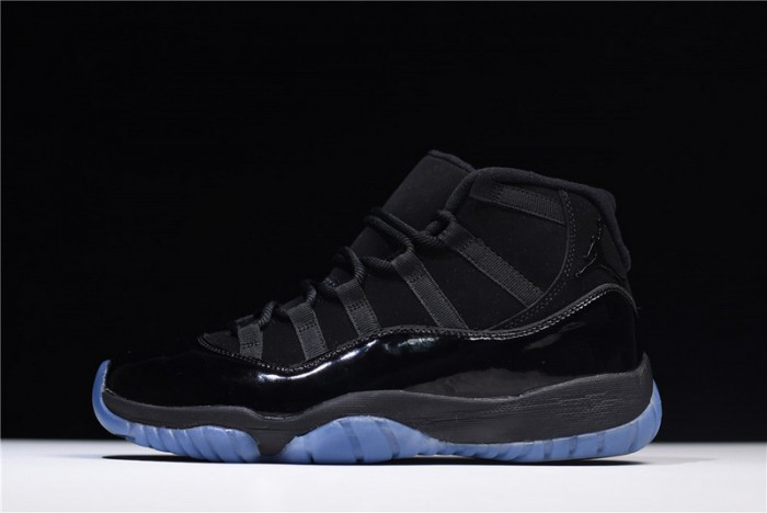 Air Jordan 11 Cap and Gown black  378037-005