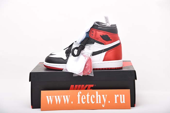 JORDAN 1 RETRO HIGH SATIN BLACK TOE - CD0461-016